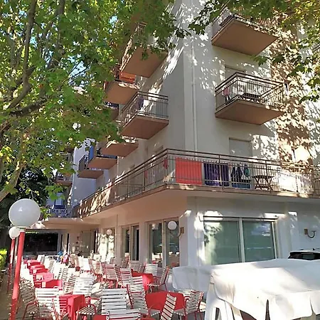 Irene Hotel 2*